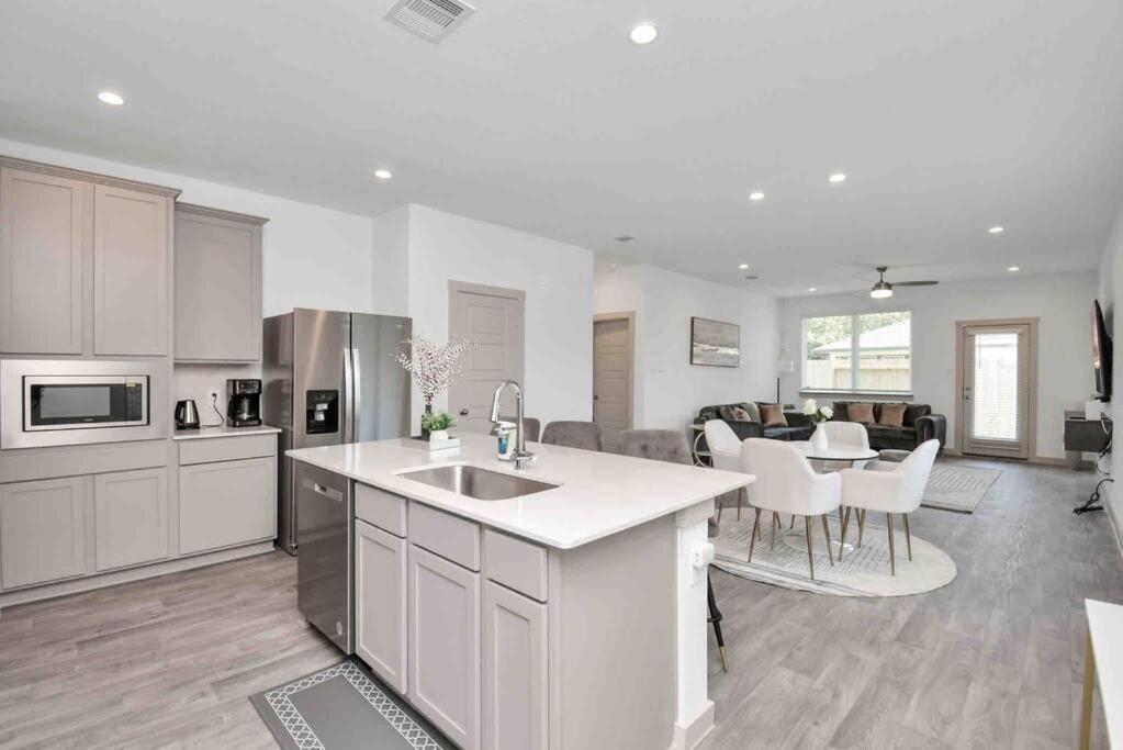 4Bedroom Escape - Near Med Center With Backyard Houston Exterior foto