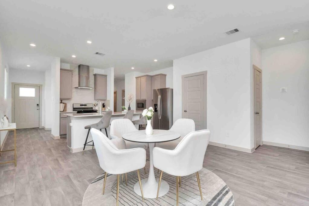 4Bedroom Escape - Near Med Center With Backyard Houston Exterior foto